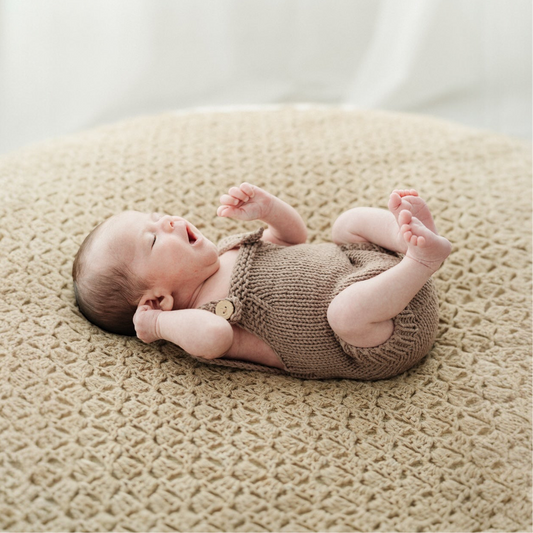 Pagliaccetto newborn in maglia di cotone 100%