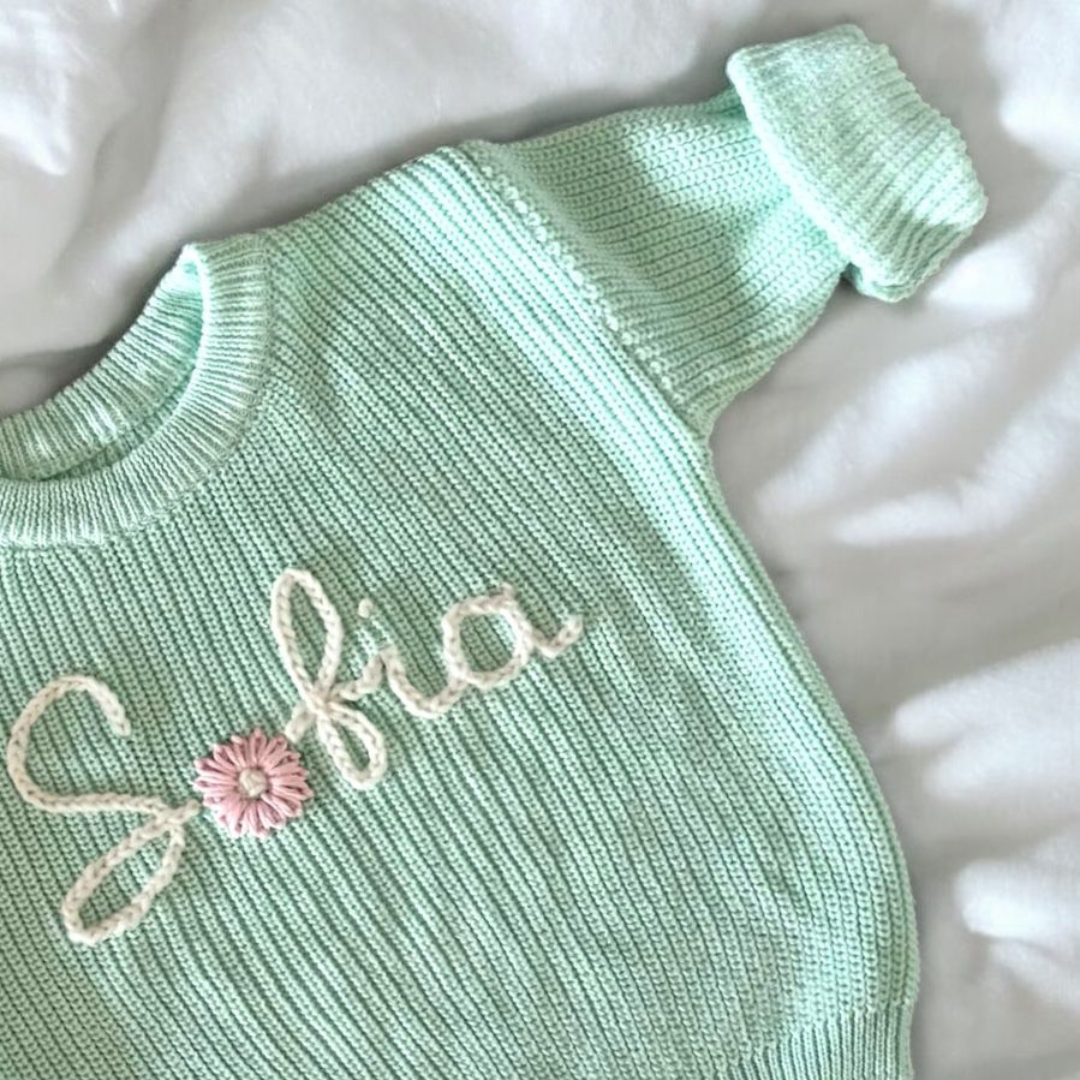 Maglioncino personalizzabile con nome e/o ricamo extra