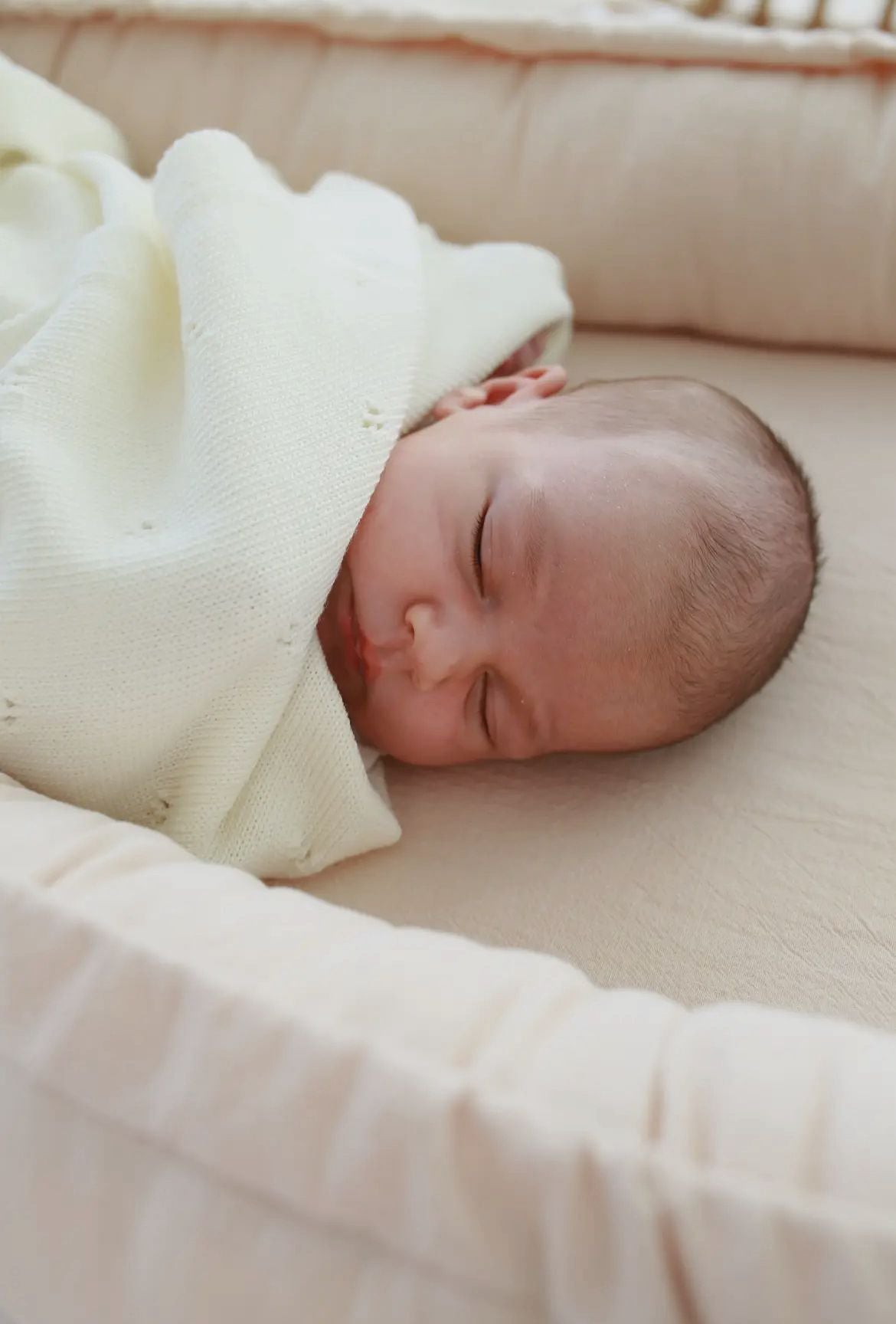 copertina per neonato in lana merino bianco panna