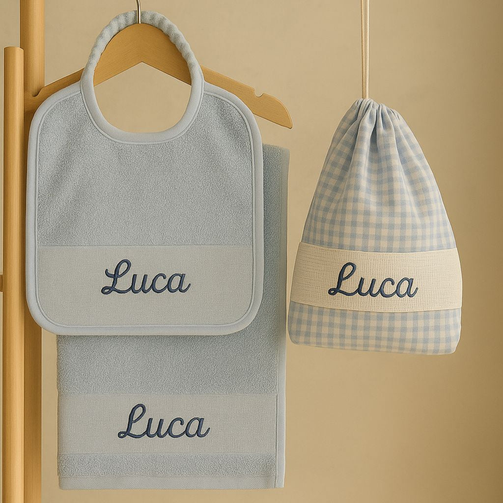 set azzurro sacca bavaglino e asciugamano