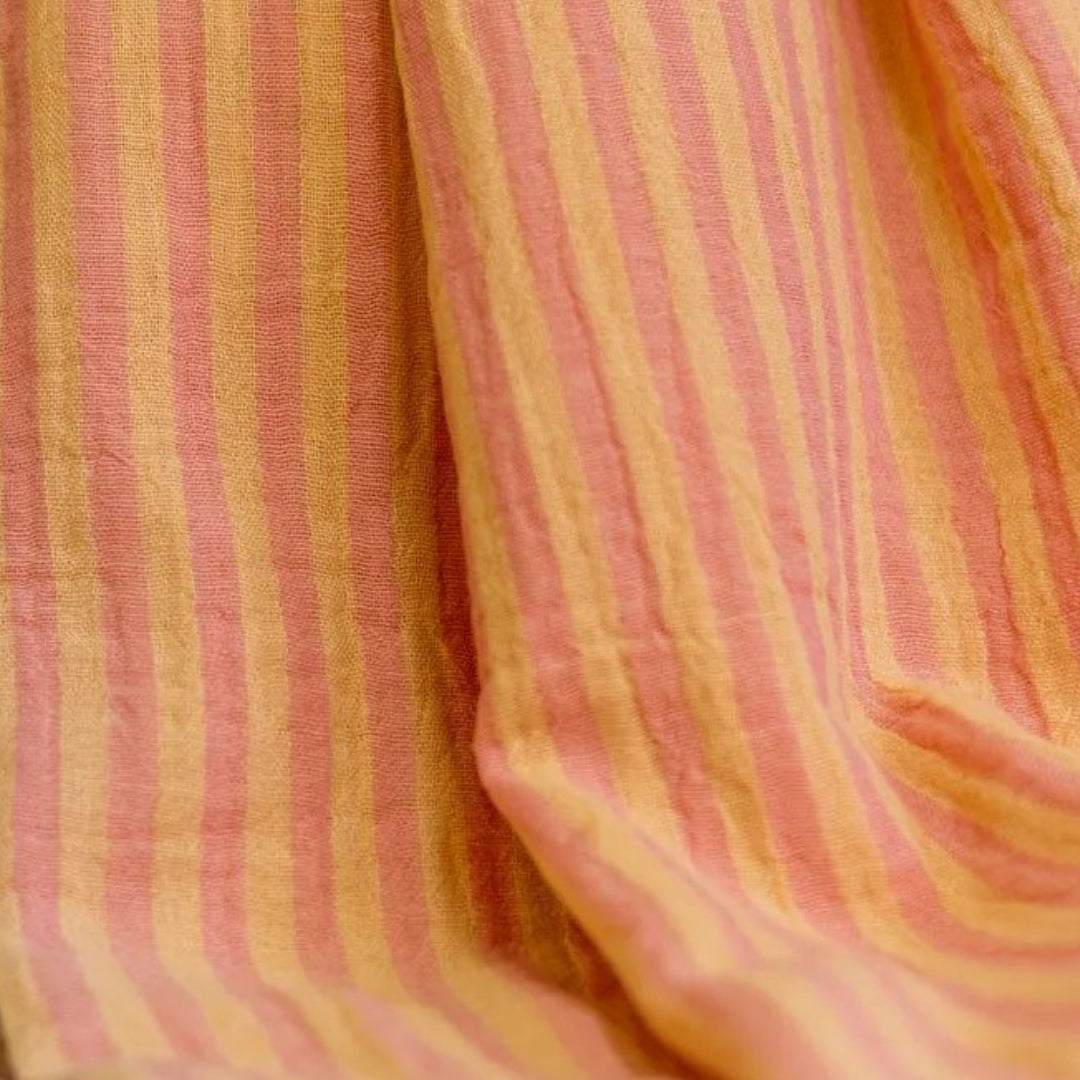 Bavaglino cucito a mano personalizzabile