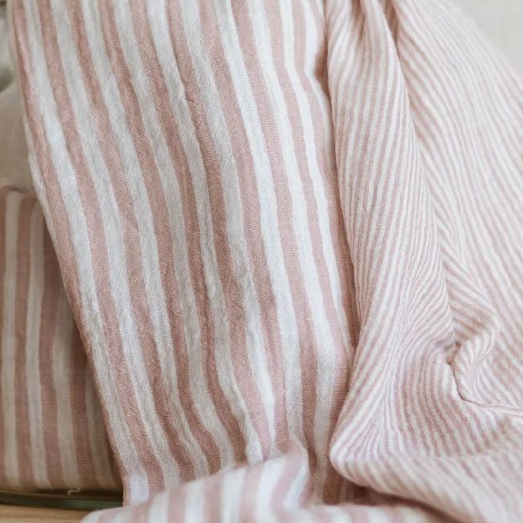 Bavaglino cucito a mano personalizzabile