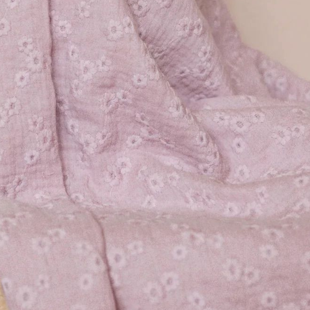 Bavaglino cucito a mano personalizzabile