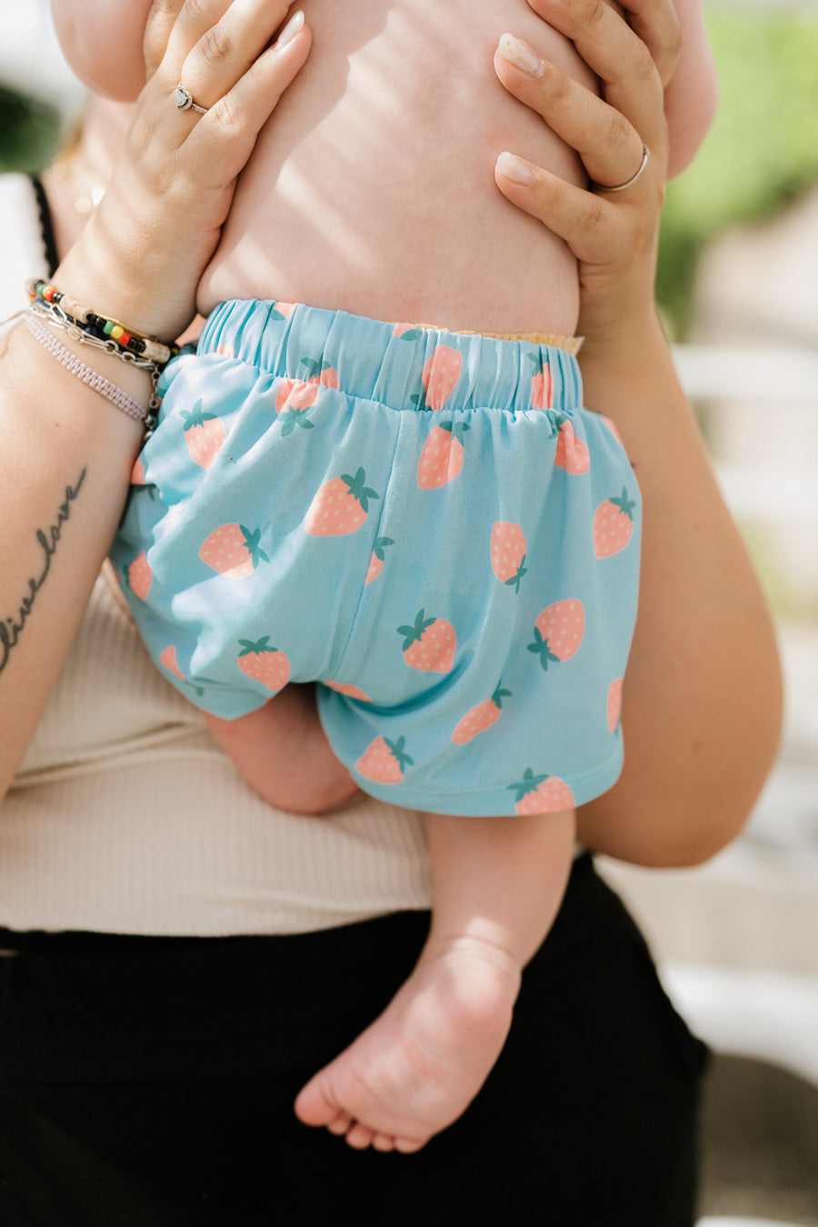 Malibu Strawberry Boy | Costume da bagno a pantaloncino bimbo con fragoline