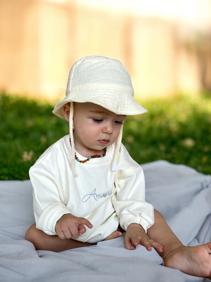 Pagliaccetto dedica – Personalizzato con ricamo