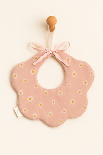 Bavaglino cucito a mano personalizzabile