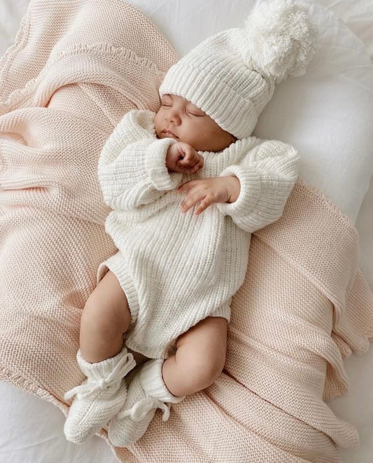 SET VANIGLIA | completo in cotone organico (cappellino+tutina corta+babbucce)