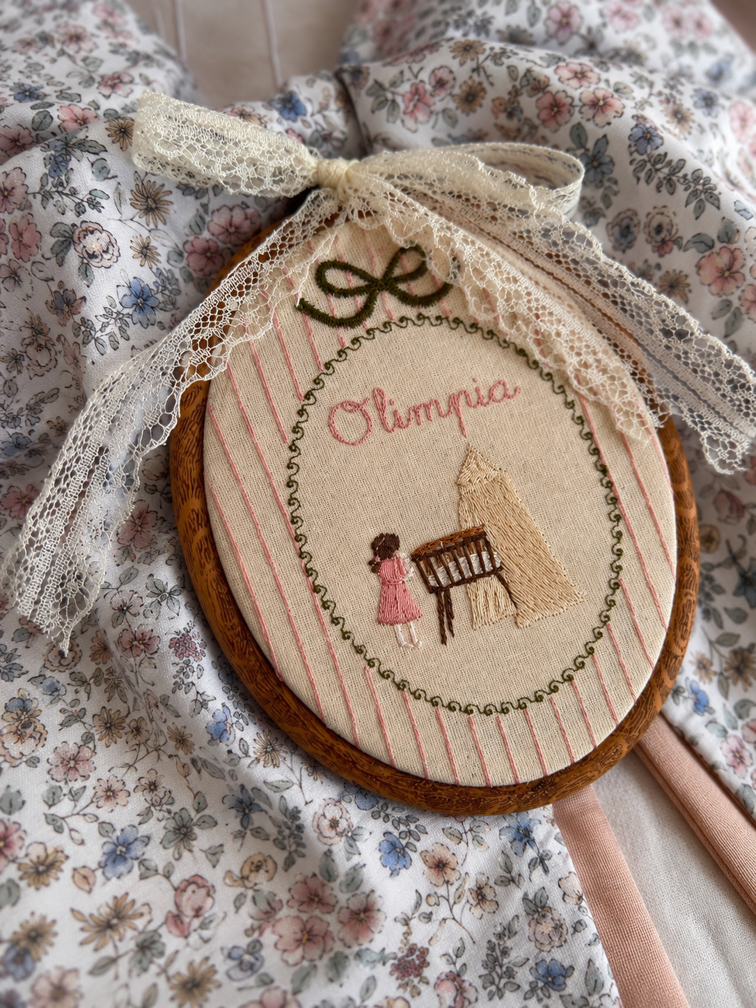 Fiocco nascita doppio per bambina con quadretto | rosa e fantasia liberty floreale