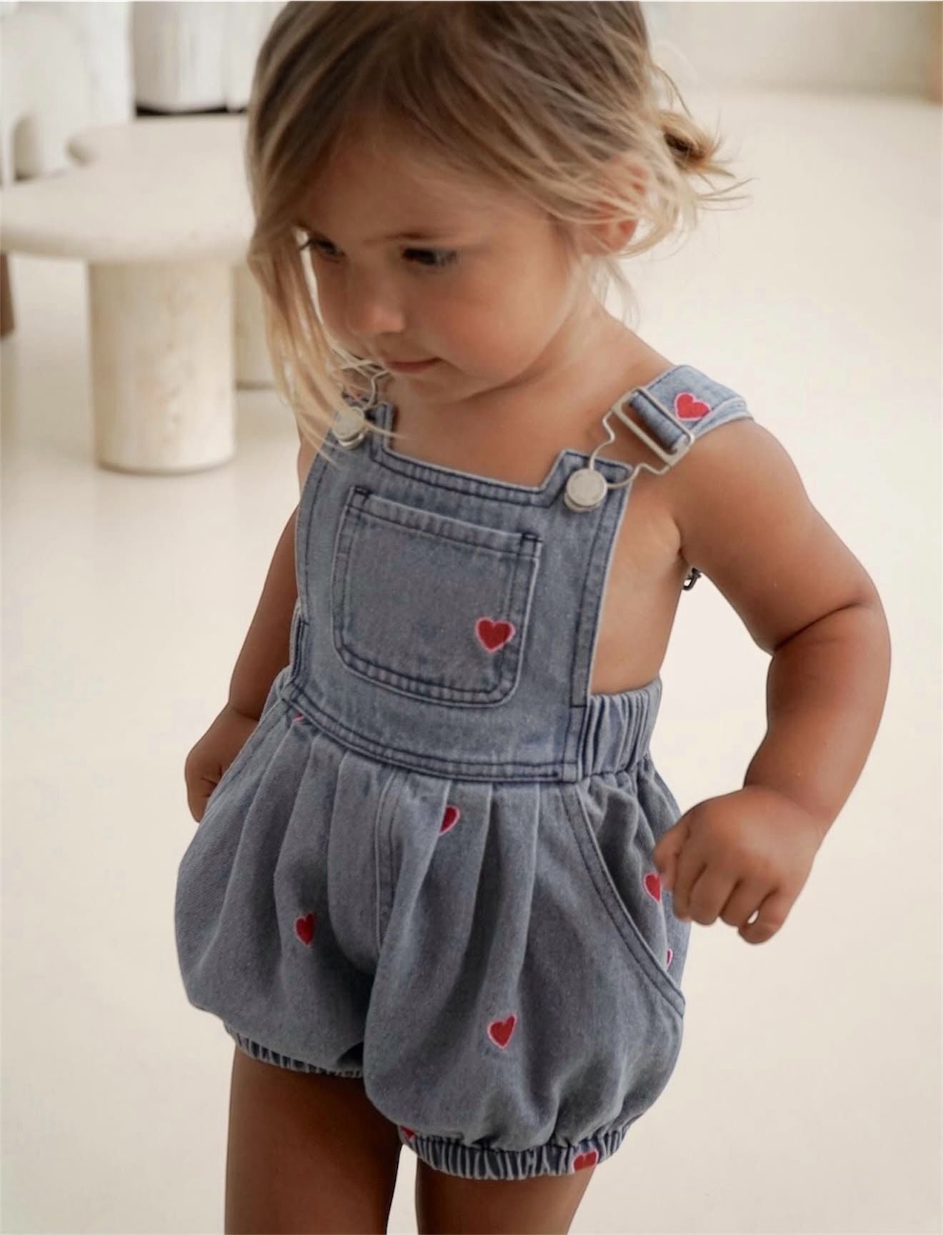 Capri denim mini salopette cuoricini