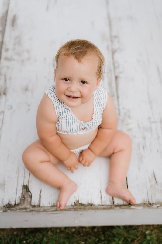 Baby Amalfi | Set bikini + cuffia a righe con ciliegie