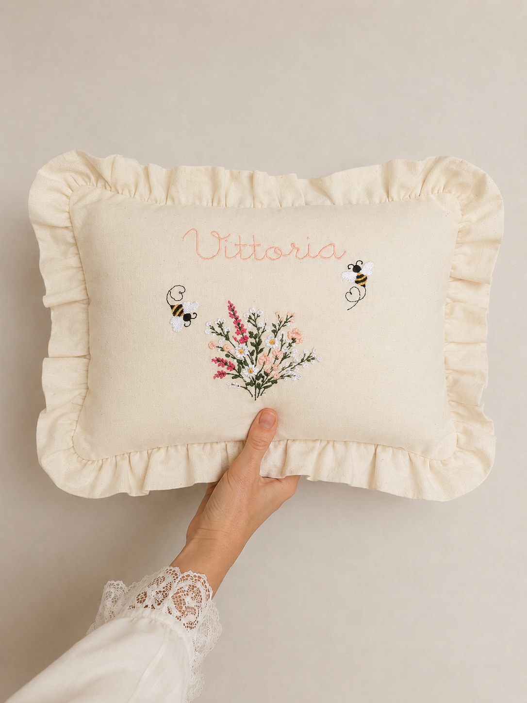 Cuscino nascita personalizzato con ricamo