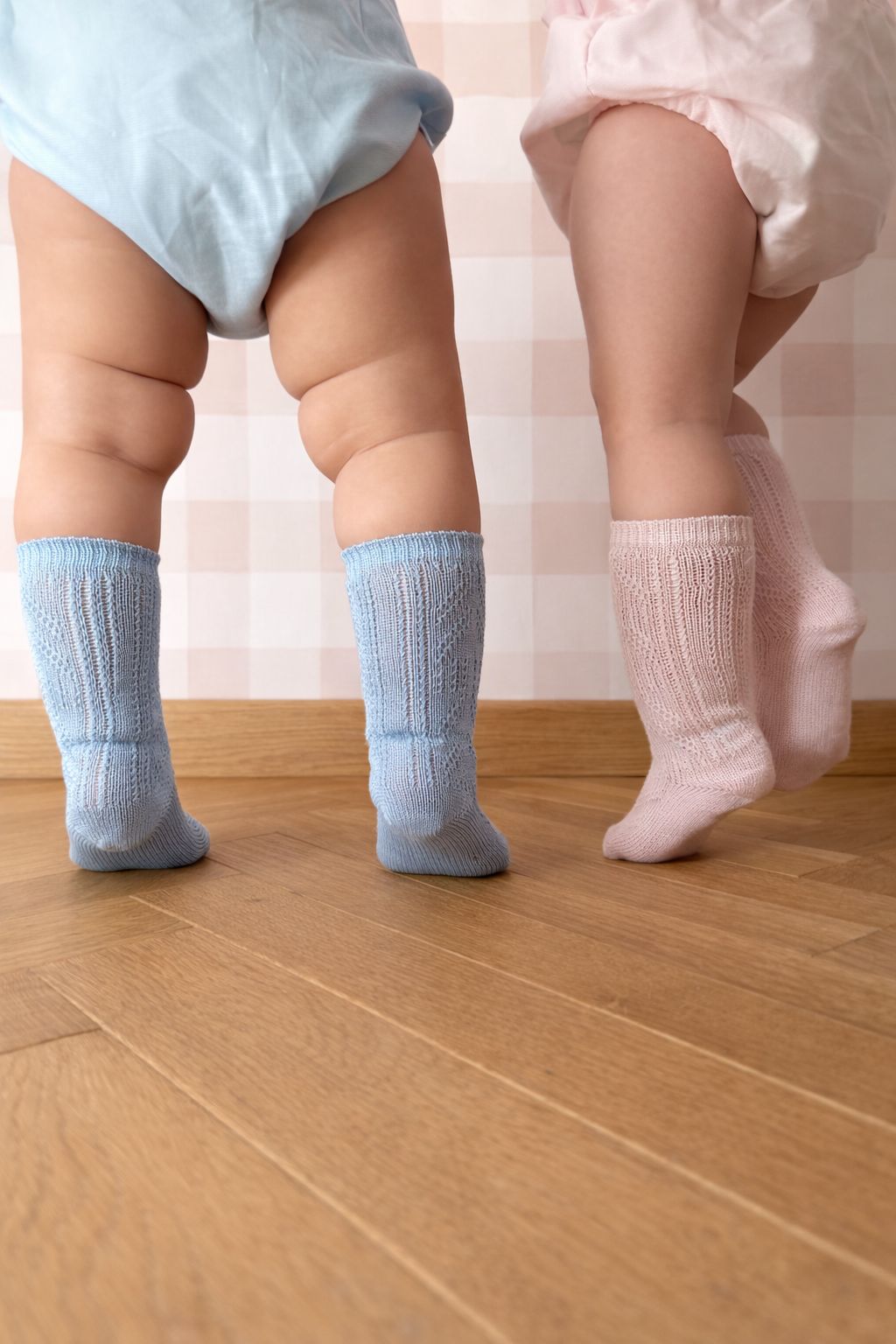 calzette al ginocchio per bebè indossate