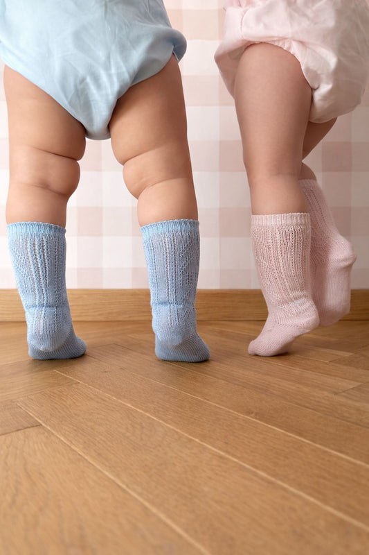 calzette al ginocchio per bebè indossate