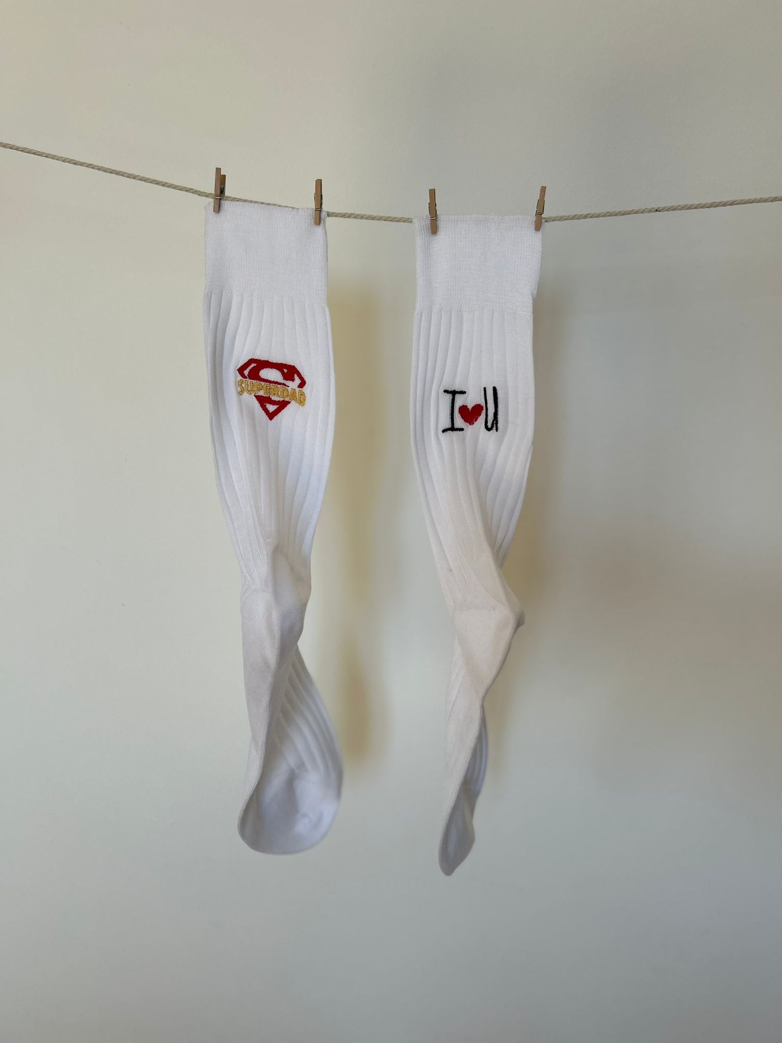 calzini da uomo in filo di scozia personalizzabili con ricamo