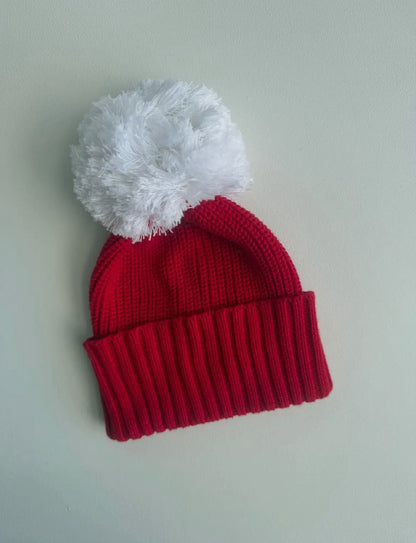 Cappellino di Natale con pom pom