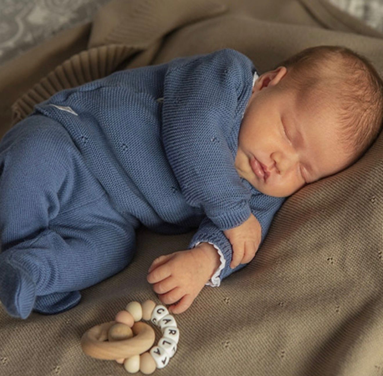 completino in maglia di cotone blu