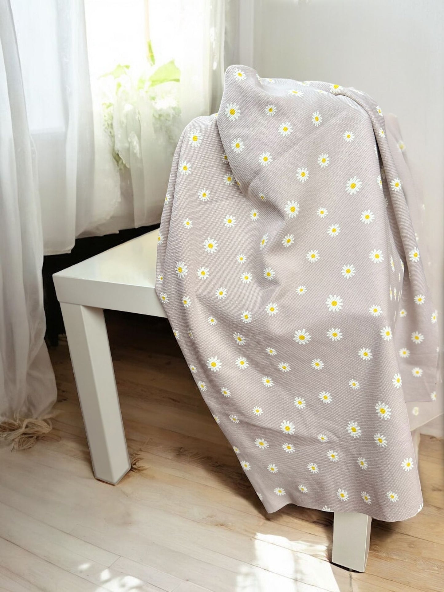 Daisy - copertina con volant in 100% cotone Jersey waffle