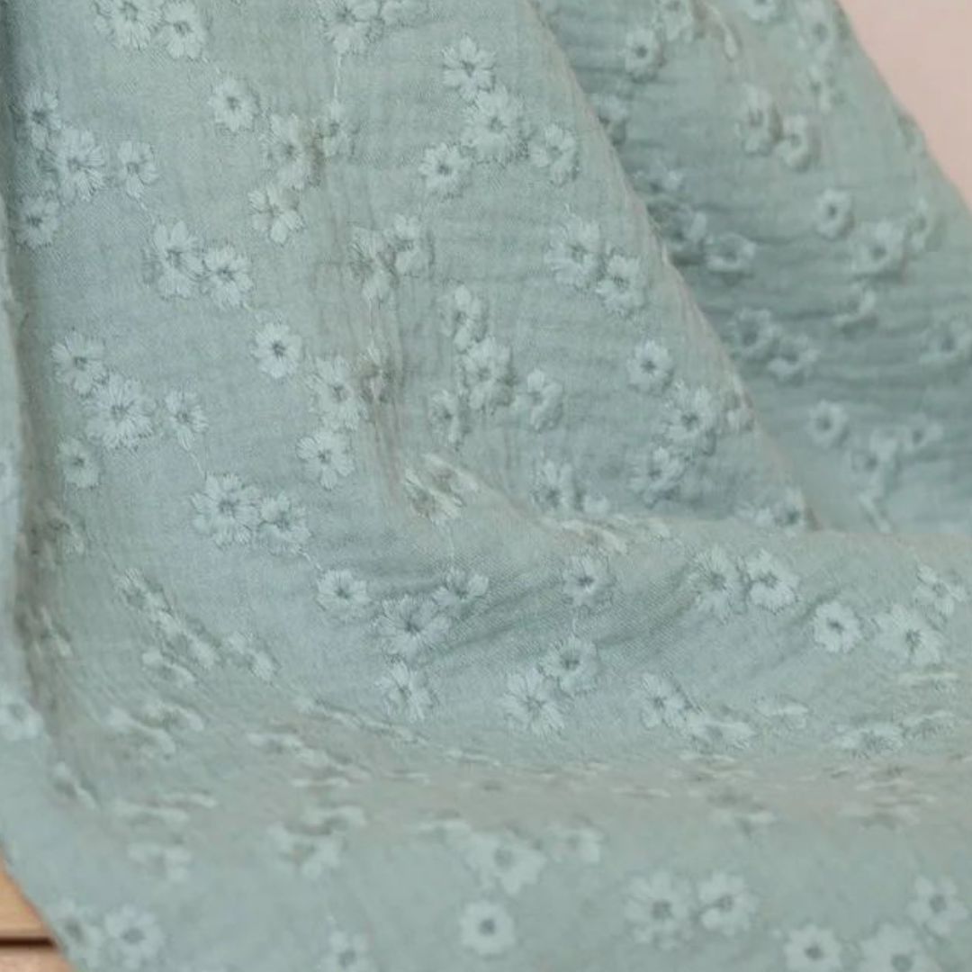 Bavaglino cucito a mano personalizzabile