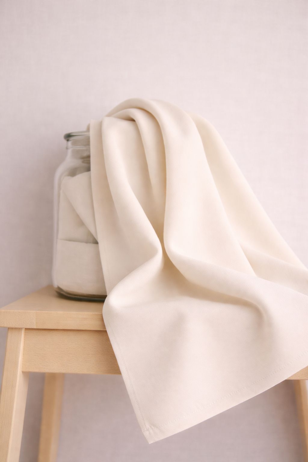 Bavaglino cucito a mano personalizzabile