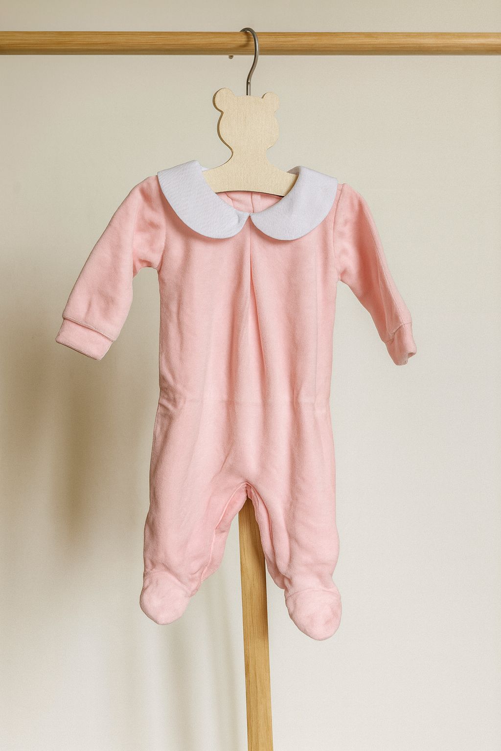 tutina rosa per neonati in morbida ciniglia